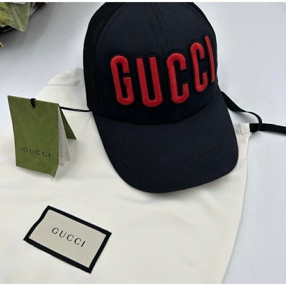 Unisex Gucci embroidered baseball cap size extra small adjustable made in Italy - Picture 2 of 8